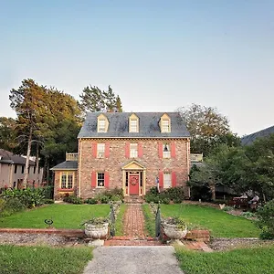 Bed & Breakfast Cedars Of Williamsburg
